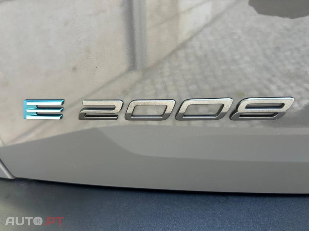 Peugeot E-2008 54 kWh Allure