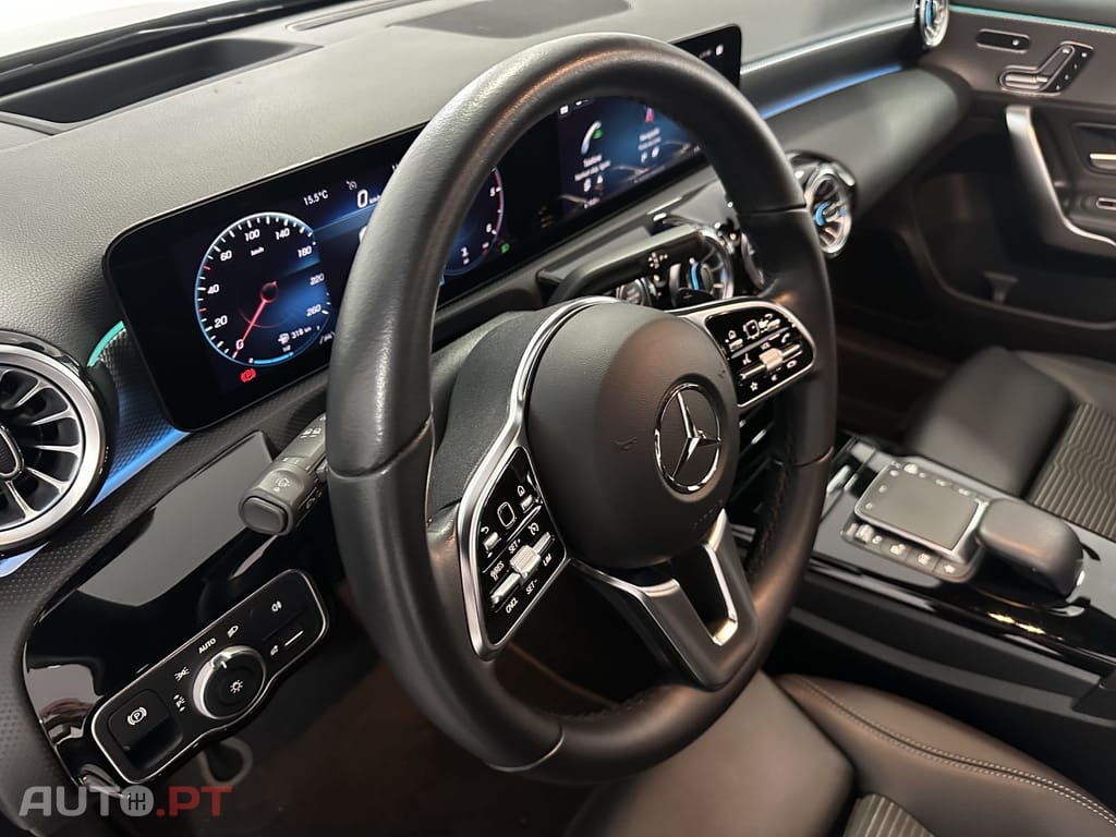 Mercedes-Benz A 180 2.0 A 180 D DCT PREMIUM PLUS