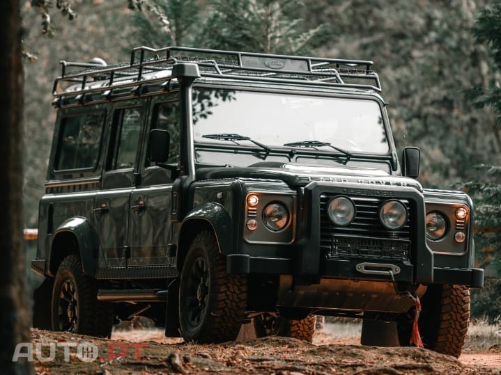 Land Rover Defender Blaser Edition "One of 60"