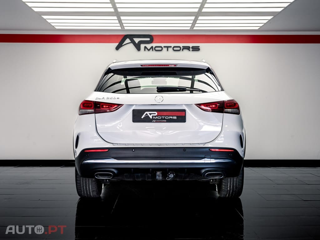 Mercedes-Benz GLA 250 e 8G-DCT AMG Line