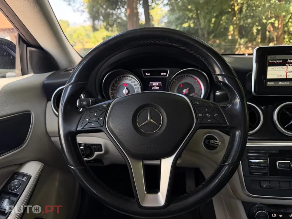 Mercedes-Benz CLA 200 CDI AMG Line