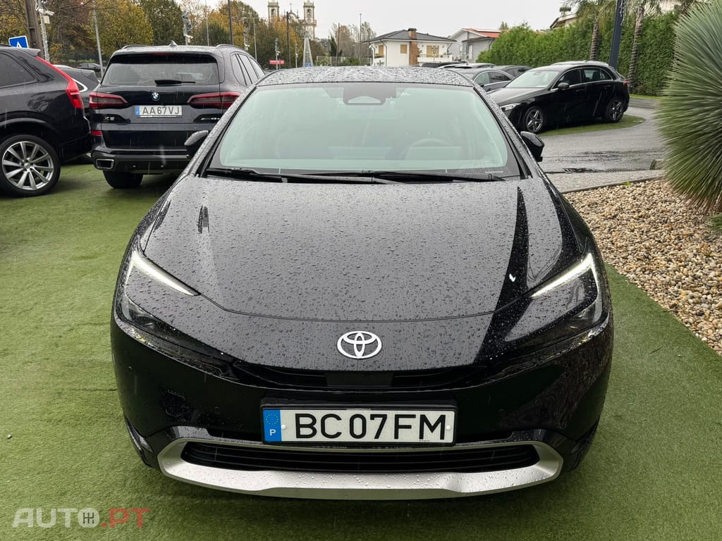 Toyota Prius 2.0 Plug-in Luxury