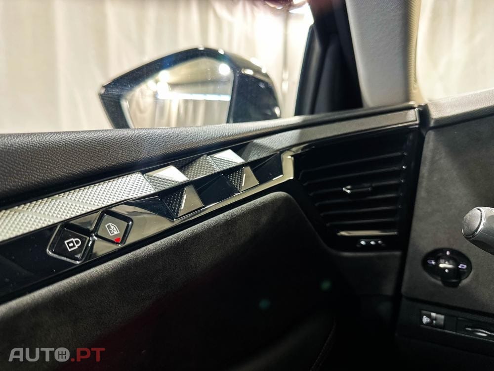 DS DS4 E-TENSE 225 PERFORMANCE LINE