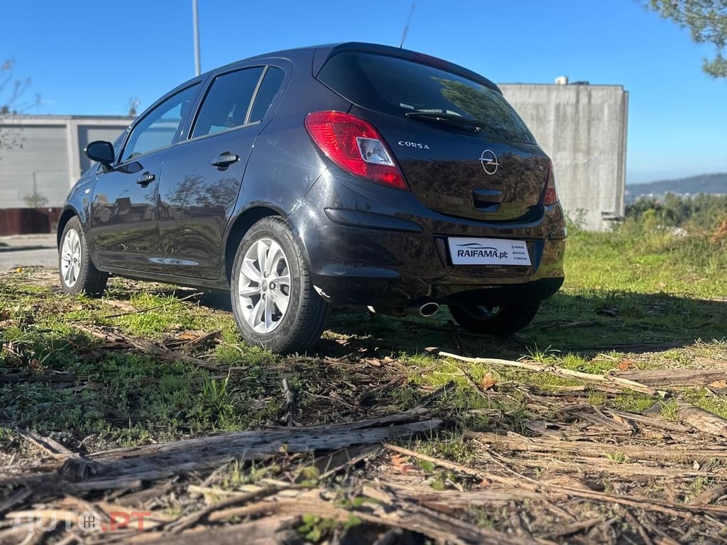 Opel Corsa 1.2 Enjoy S/S