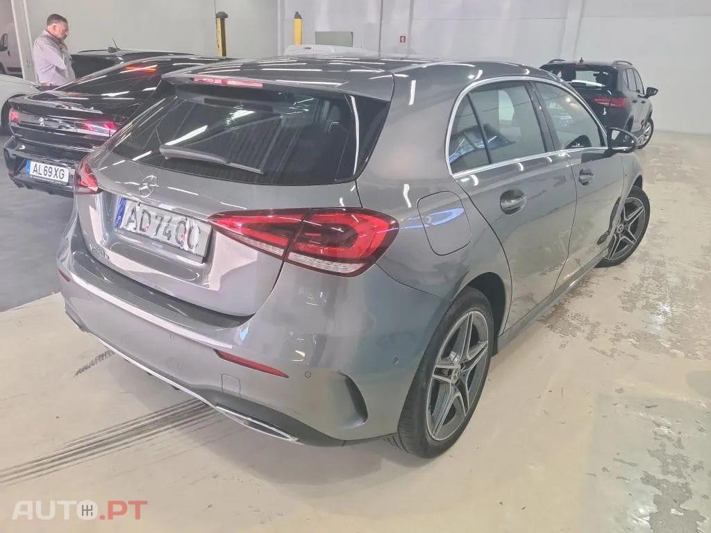 Mercedes-Benz A 250 e AMG Line