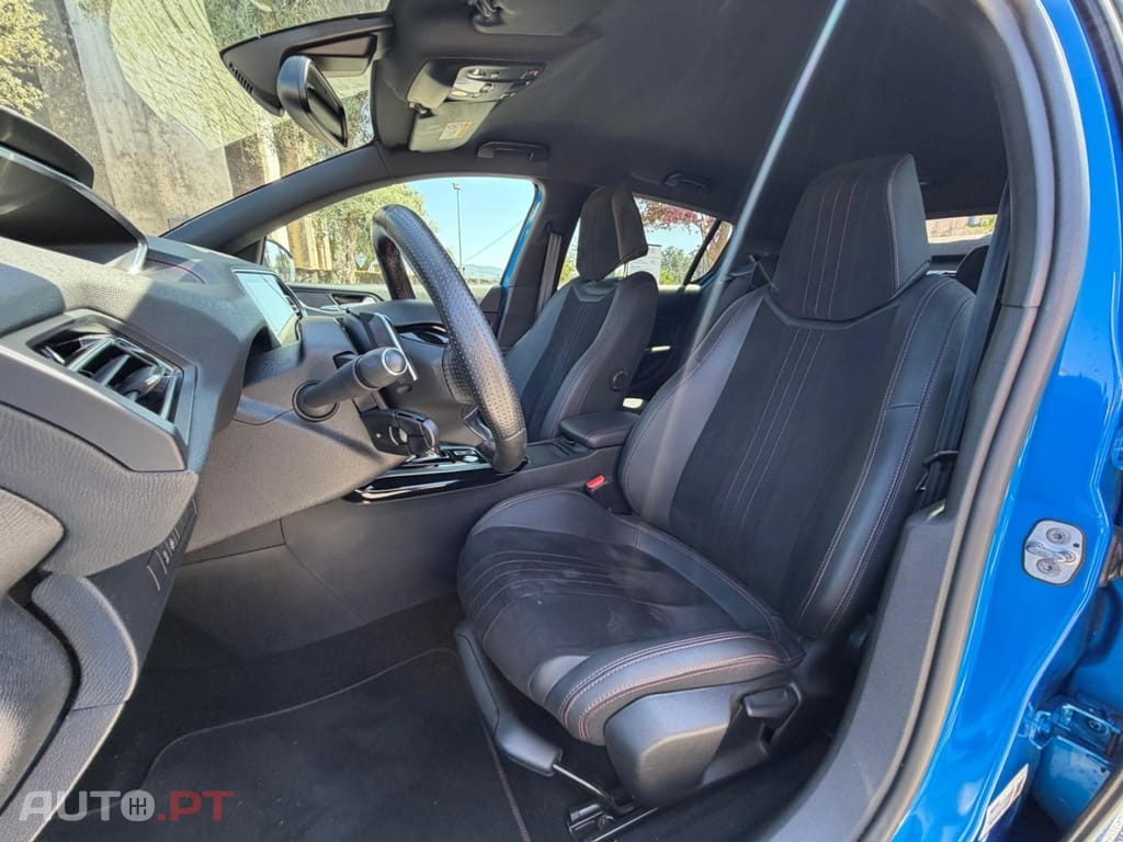 Peugeot 308 1.2 PureTech Allure Full LED EAT8