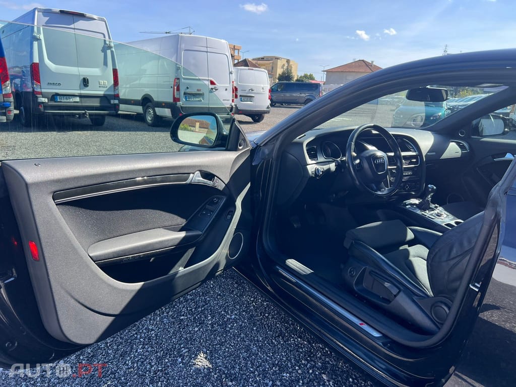 Audi A5 3.0 TDi V6 quattro S-line