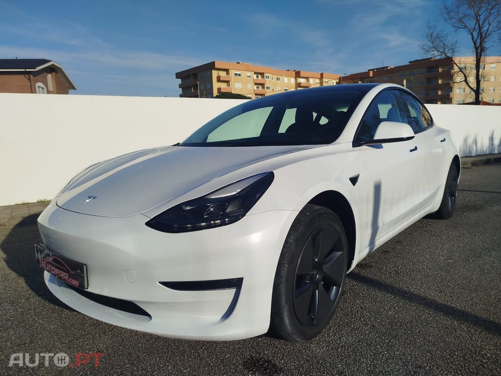 Tesla Model 3 Long Range Tração Traseira