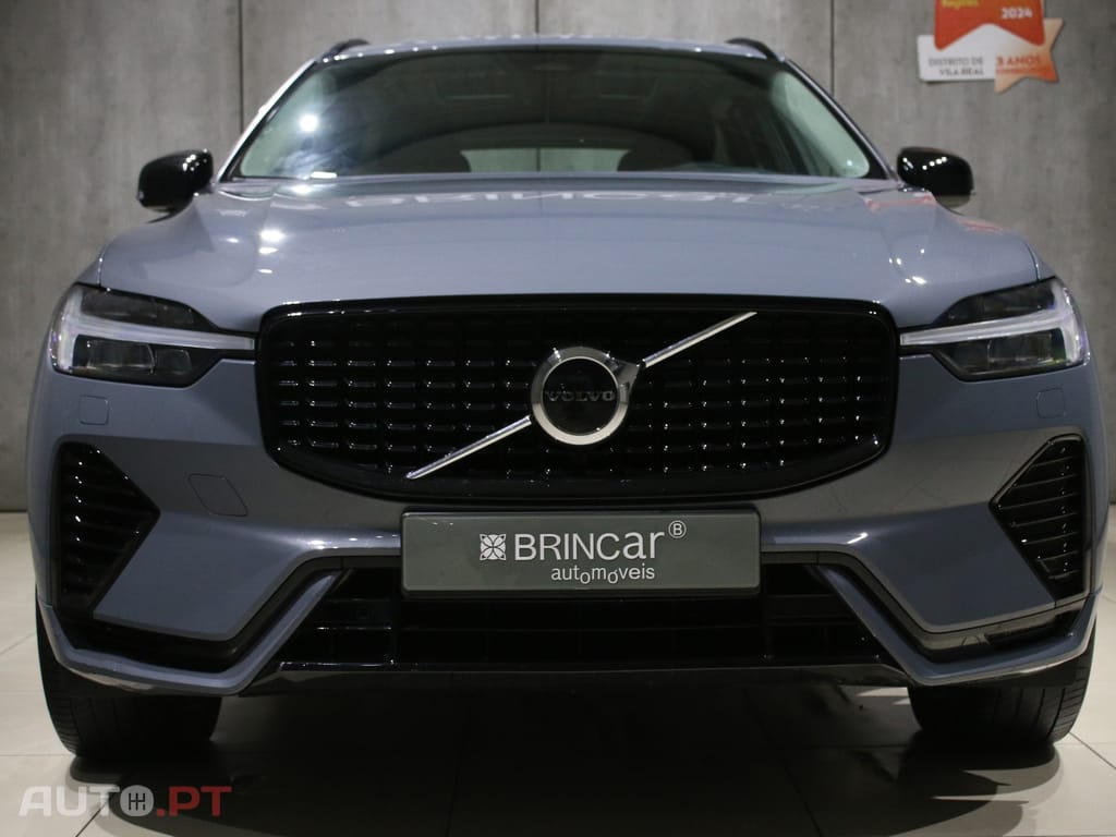 Volvo XC60 2.0 T6 PHEV Plus Dark AWD