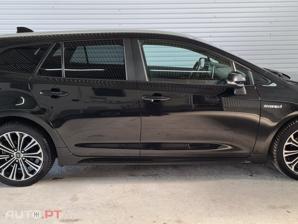 Toyota Corolla Touring Sports 1.8 Hybrid Comfort+P.Sport