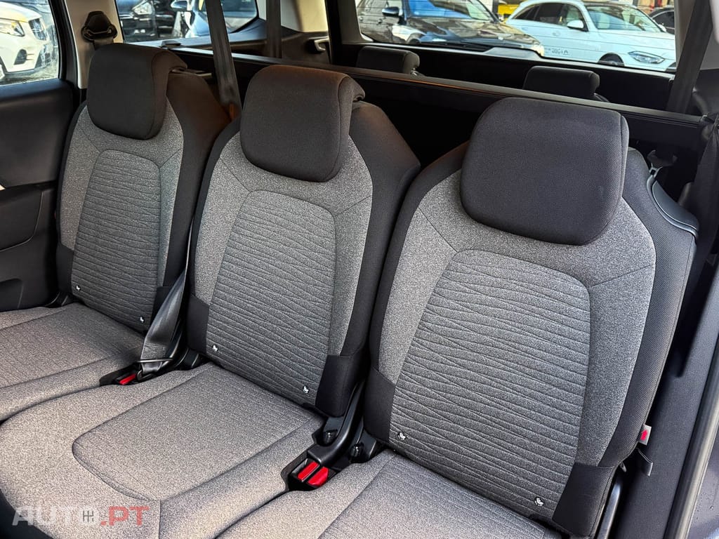 Citroen C4 SpaceTourer 1.5 BlueHDi Shine EAT8