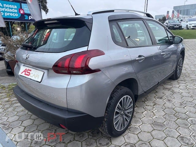 Peugeot 2008 1.6 BlueHDi Style