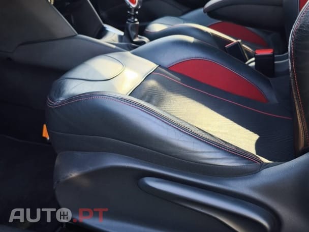 Peugeot 208 1.6 THP GTi