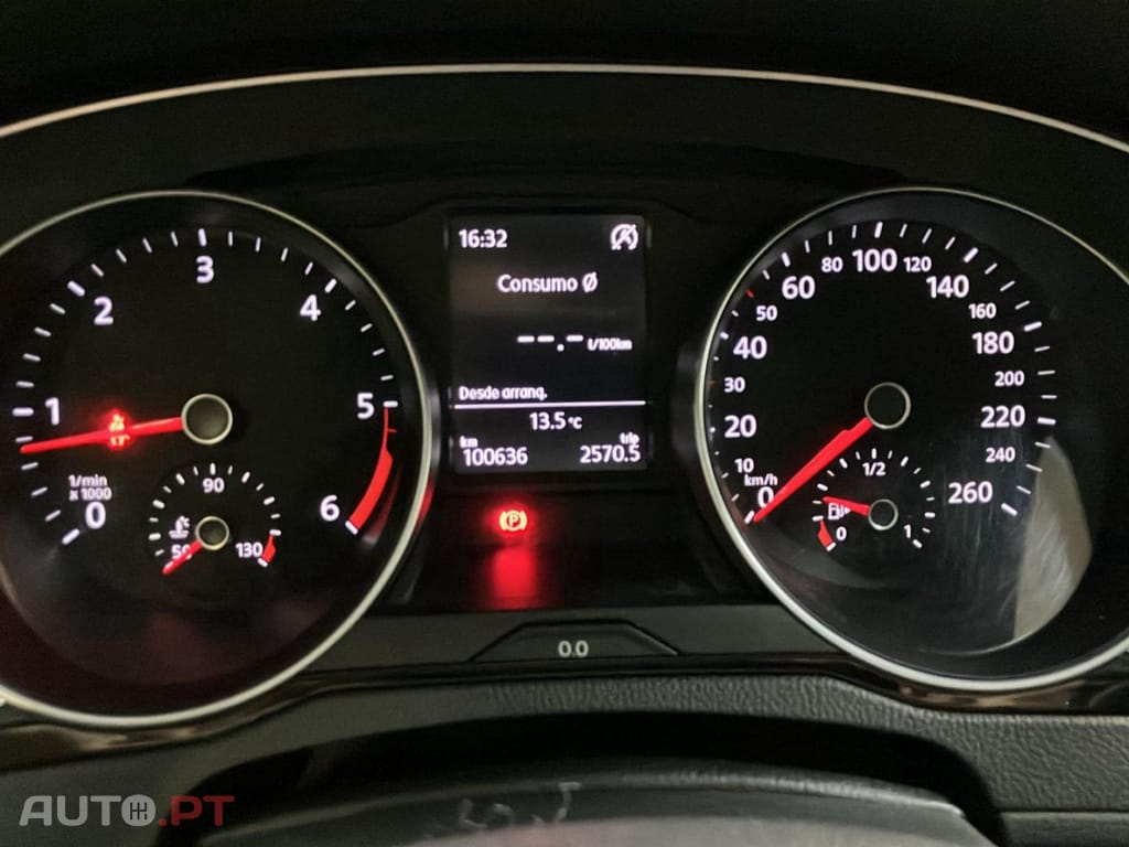 Volkswagen Passat 1.6 TDI Confortline