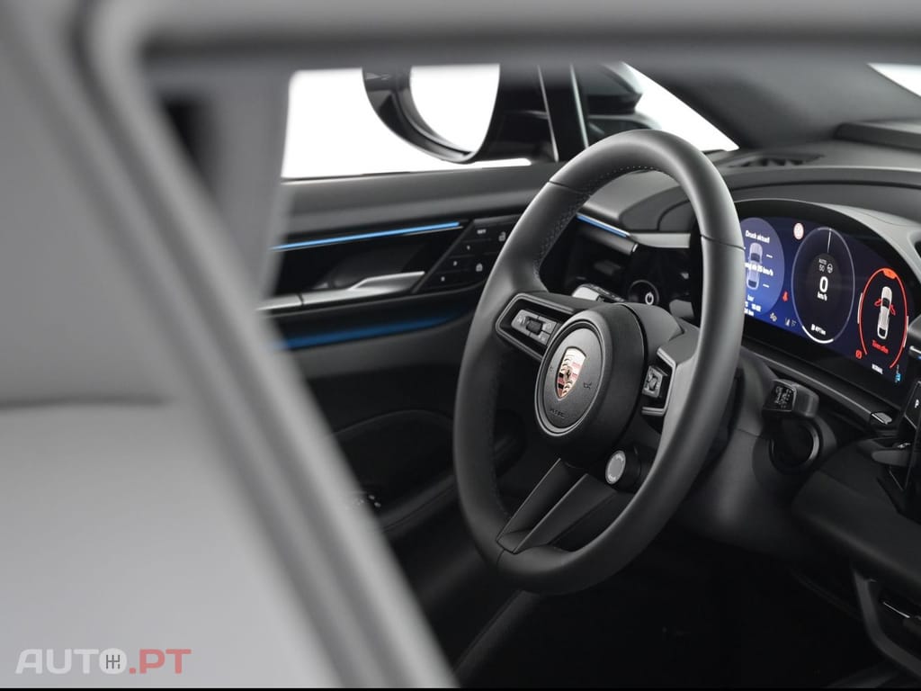 Porsche Macan Panorama