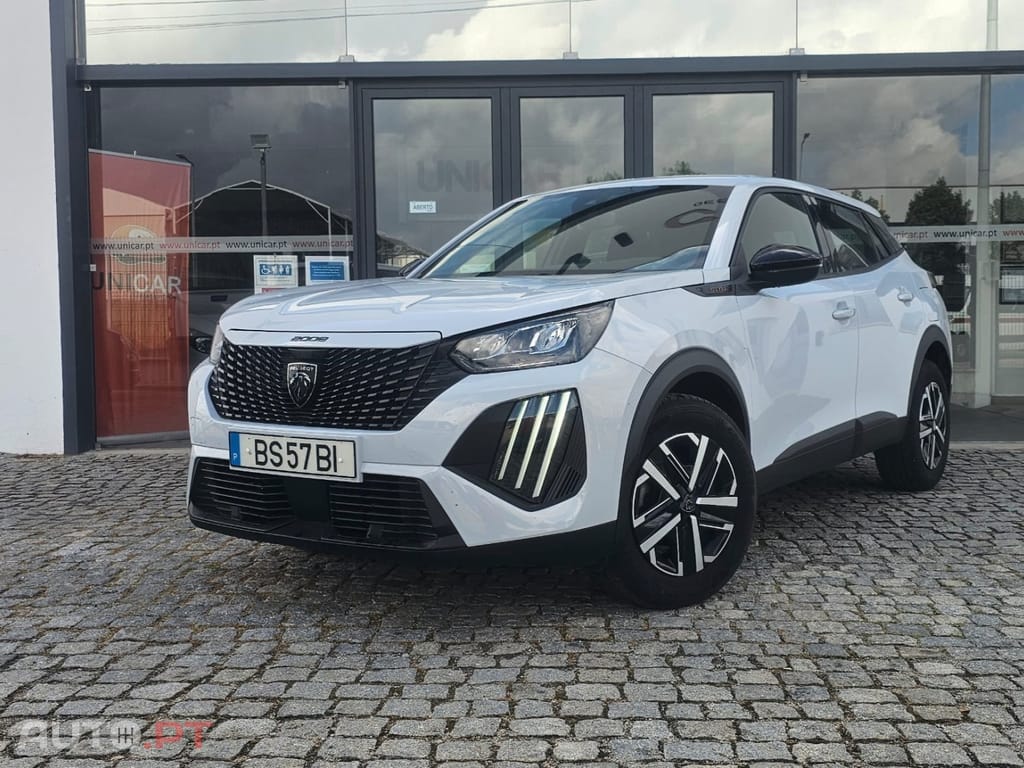 Peugeot 2008 1.2 PureTech Style