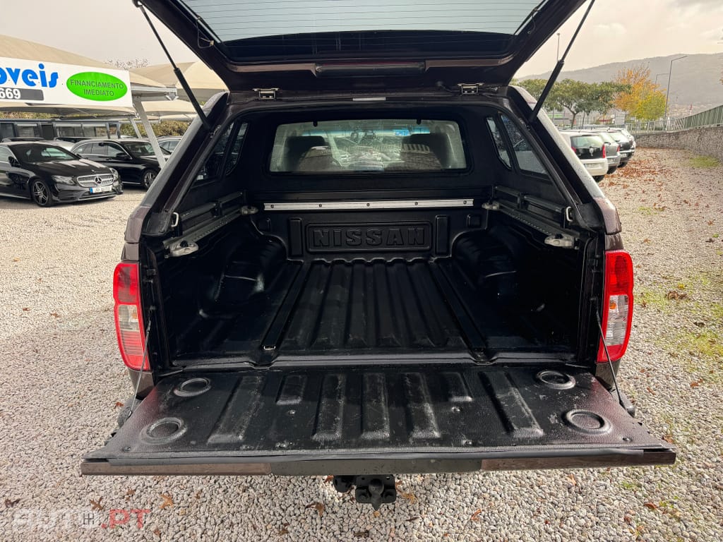 Nissan Navara 2.5 dCi CD LE 4WD