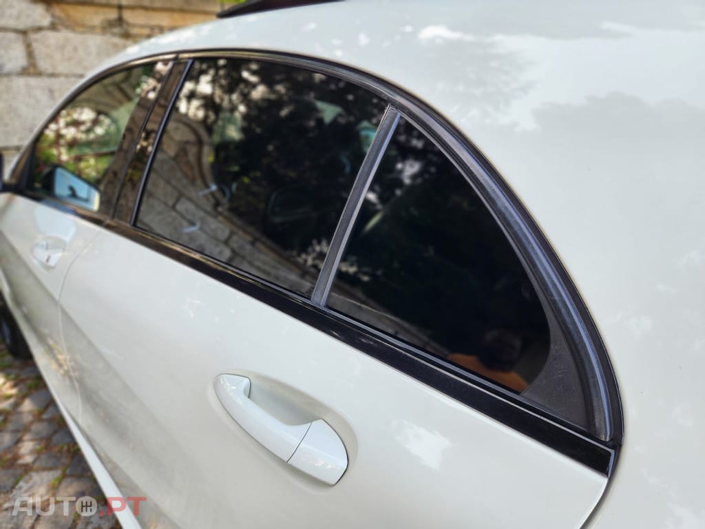 Mercedes-Benz A 180 d AMG Line