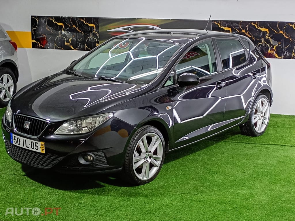 SEAT Ibiza 1.6 TDI Reference — fotografia 3