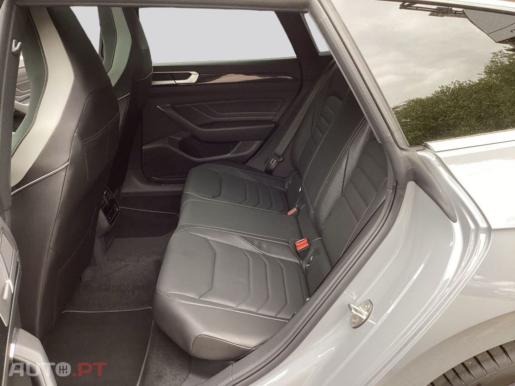 Volkswagen Arteon I.V.A DEDUTIVEL 1.4TSI eHybrid R-Line 