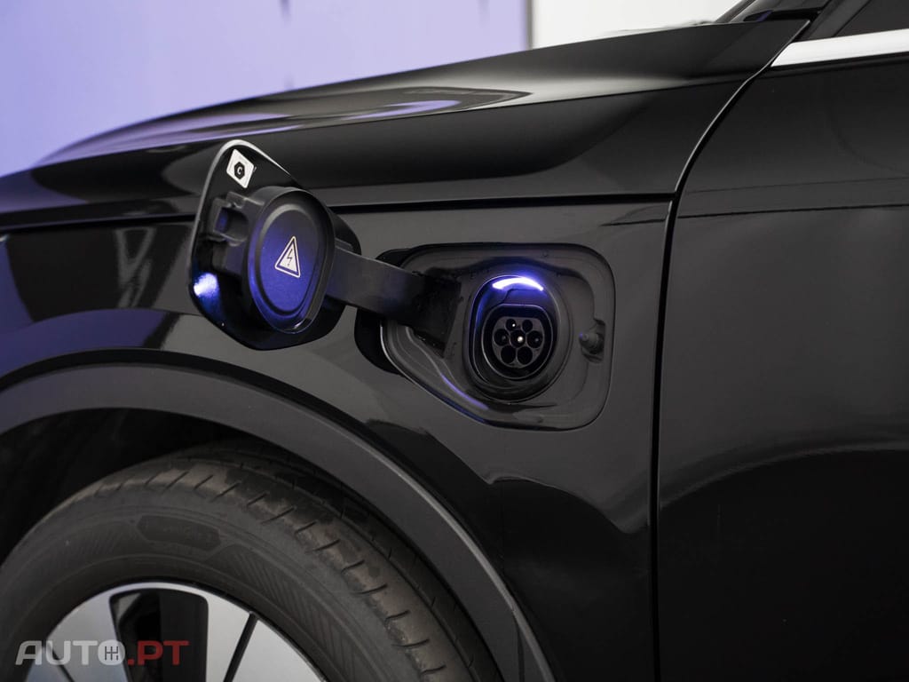 Volvo XC40 1.5 T5 PHEV Momentum