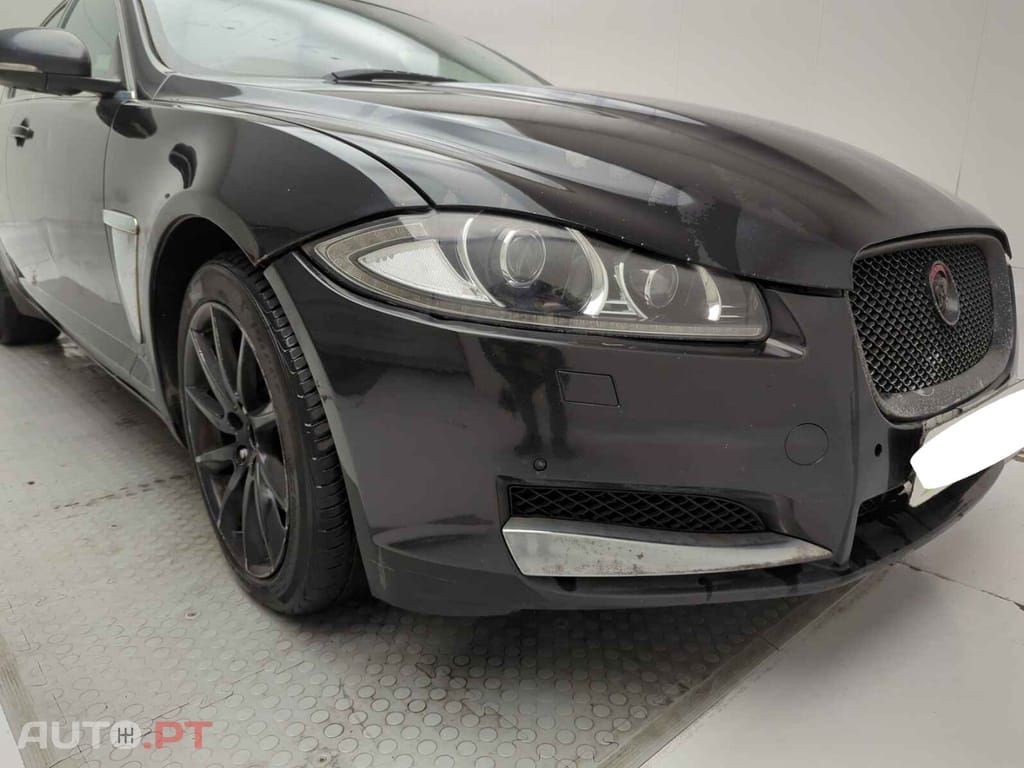 Jaguar XF Premium Luxury
