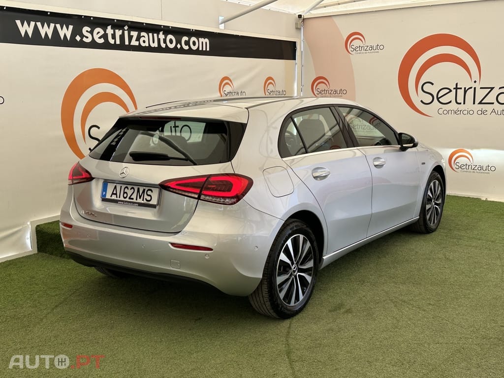 Mercedes-Benz A 250 e Style Plus