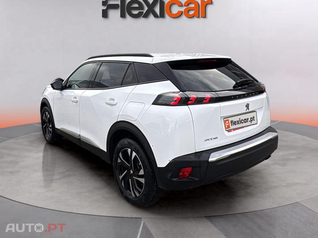 Peugeot 2008 1.2 PureTech Allure