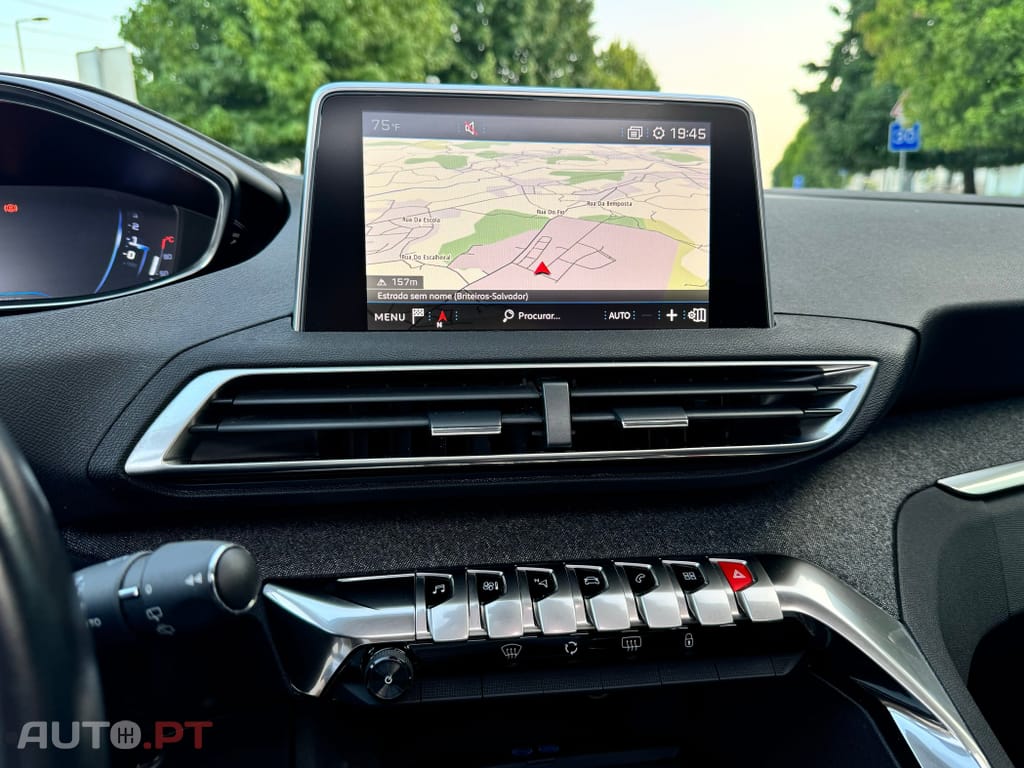 Peugeot 3008 1.6 BlueHDi Allure