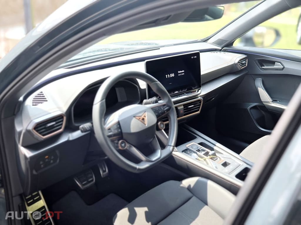 CUPRA Formentor 1.5 e-Hybrid DSG — fotografia 19
