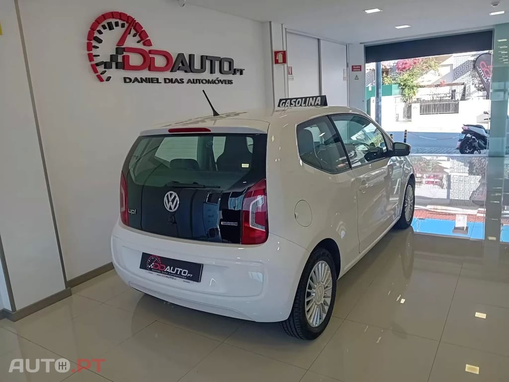 Volkswagen Up! 1.0 BlueMotion High