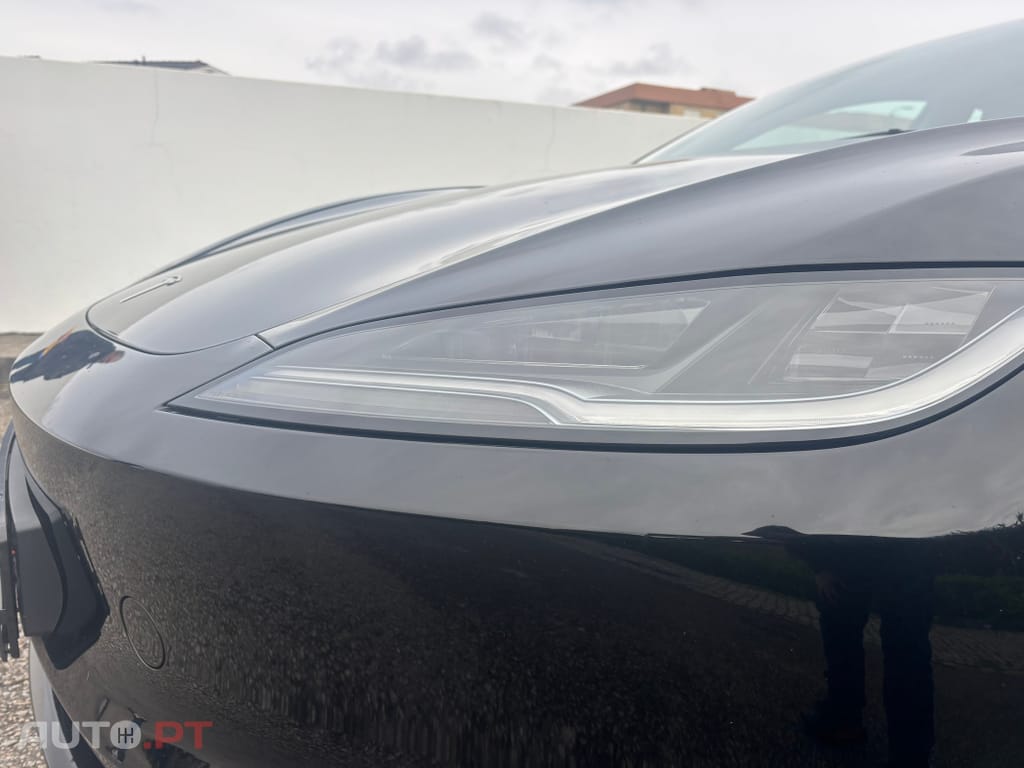 Tesla Model 3 Standard Range Plus RWD