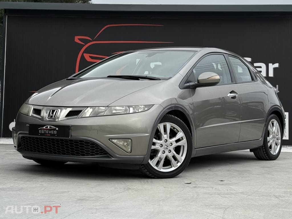 Honda Civic 1.8 Executive