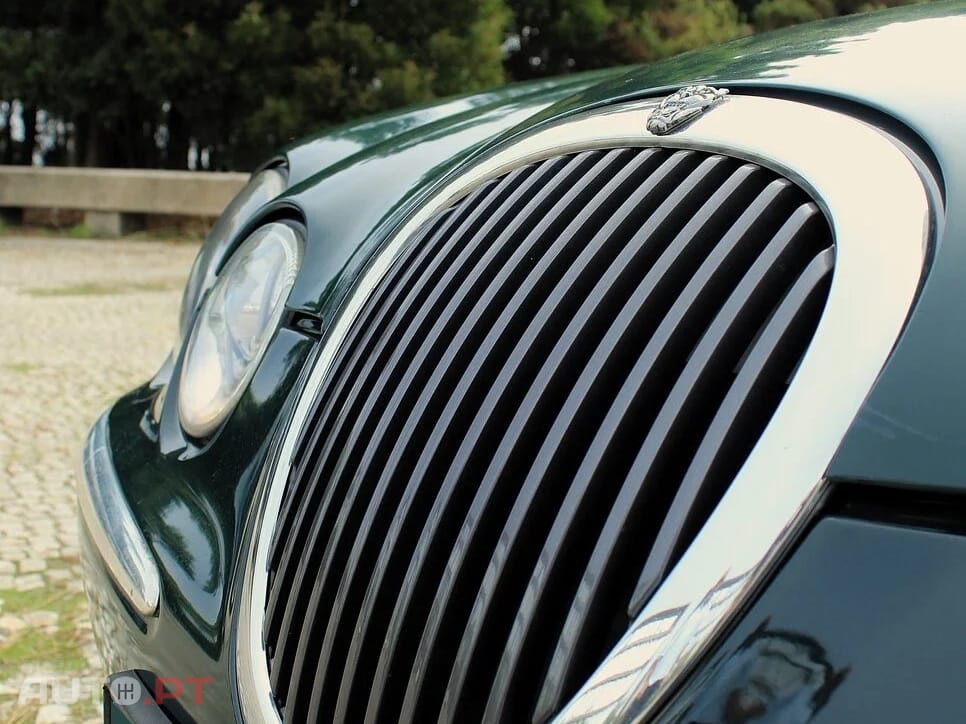 Jaguar S-Type 2.5 V6 Executive