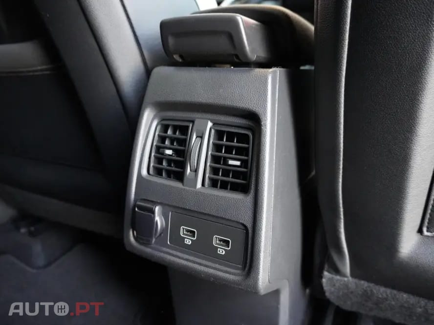 Renault Captur BLUE dCi 115 EDC INTENS