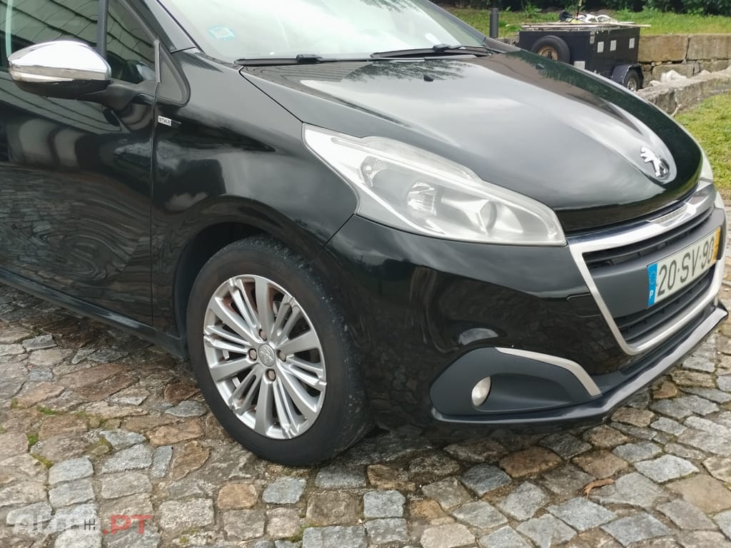 Peugeot 2008 1.2 puretech style