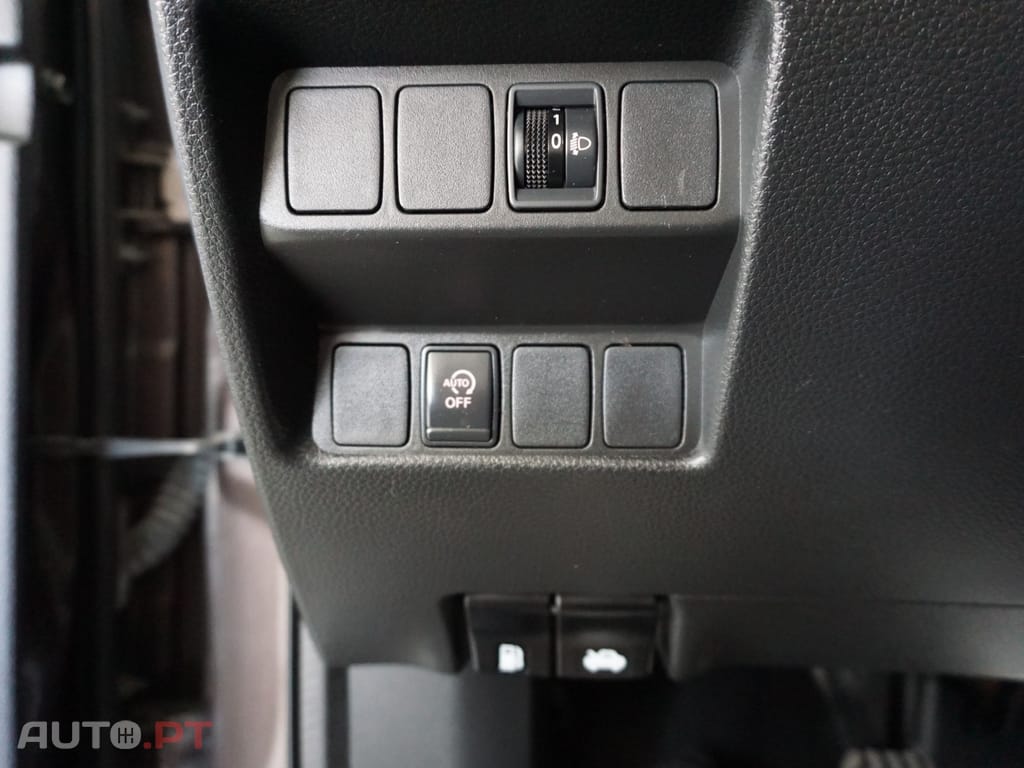 Nissan Qashqai 1.5 dCi N-Connecta J18