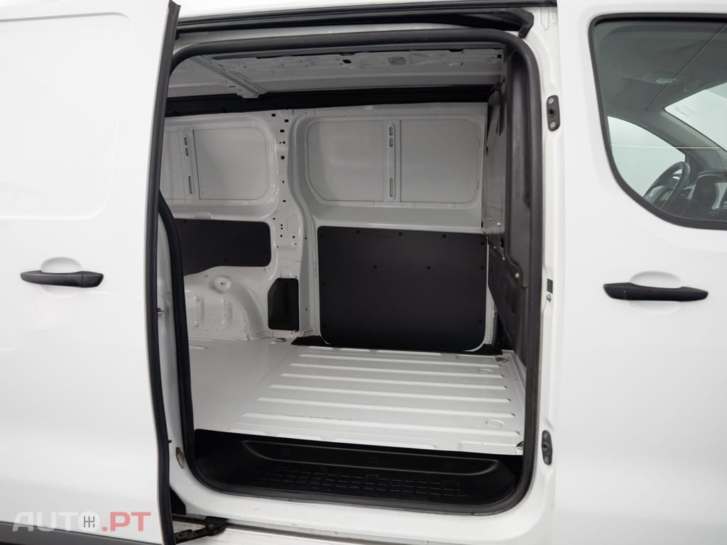 Peugeot Expert 2.0 BlueHDi L3H1 Pro Long