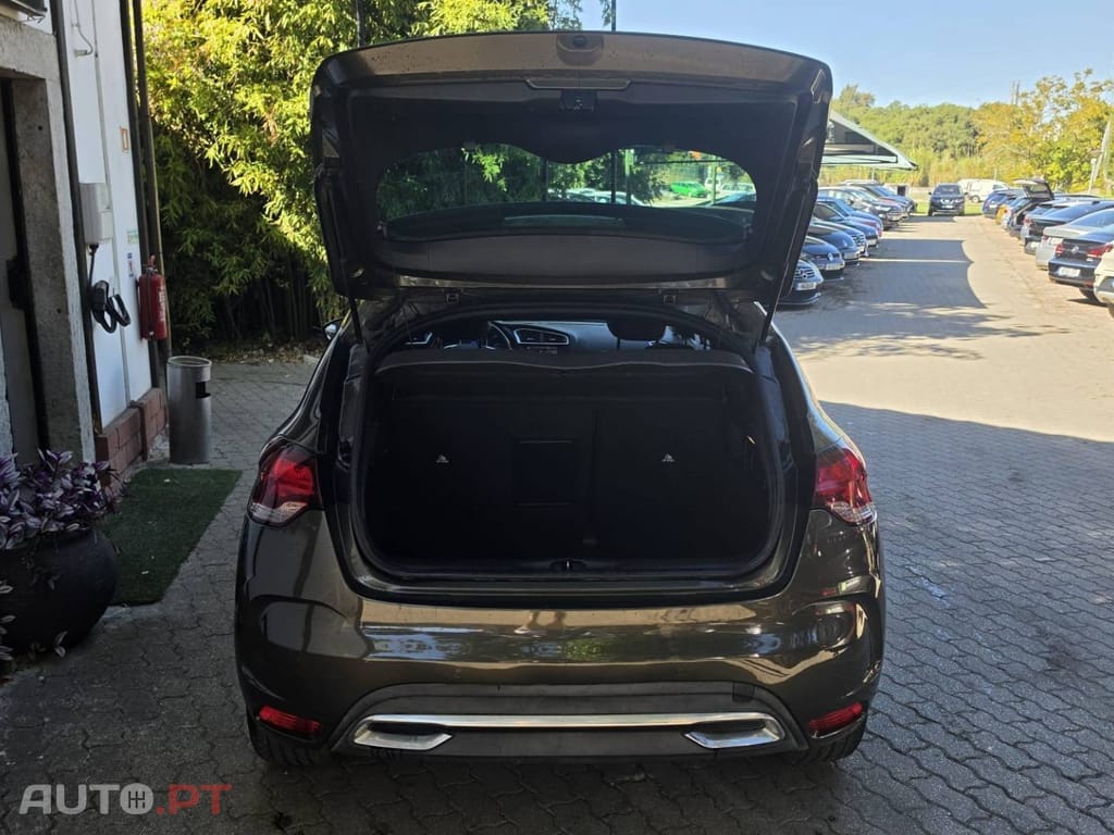 Citroen DS4 1.6 e-HDi So Chic CMP6