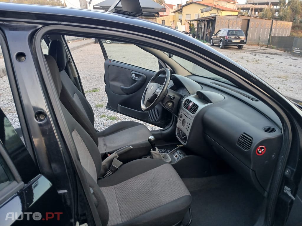 Opel Corsa 1.2 16v