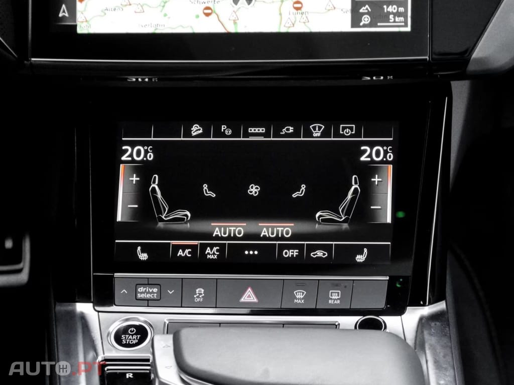 Audi Q8 E-Tron I.V.A DEDUTIVEL  55 quattro S LINE 