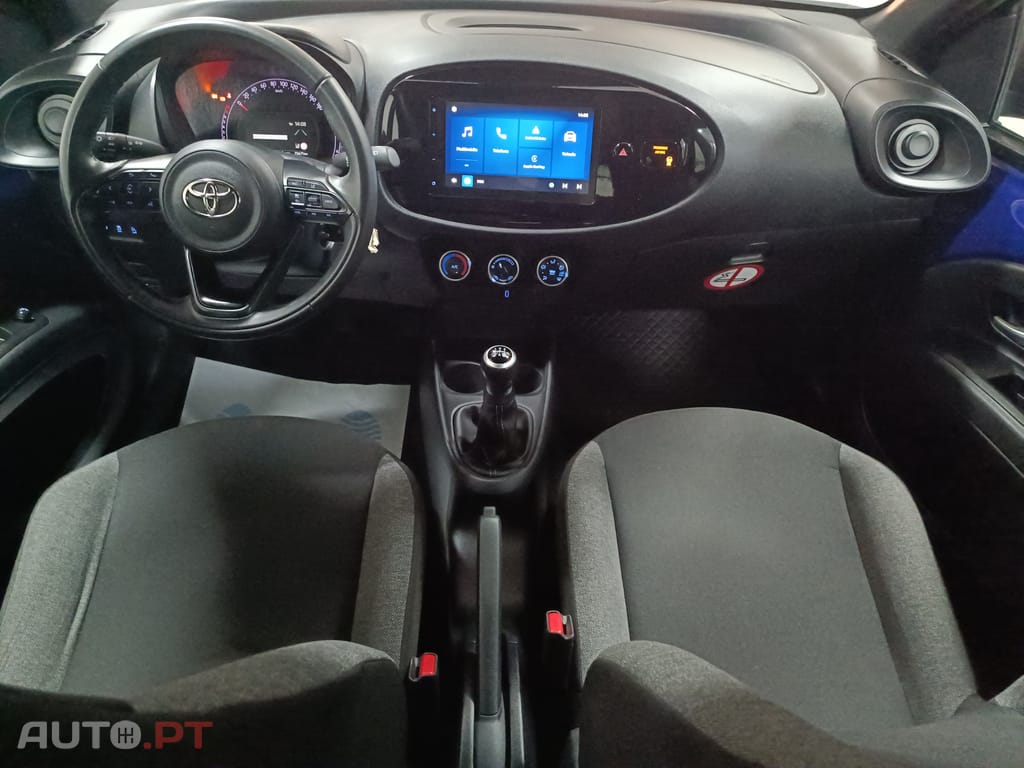 Toyota Aygo X Play