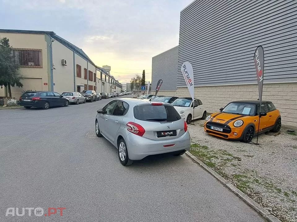 Peugeot 208 1.4 HDi Active