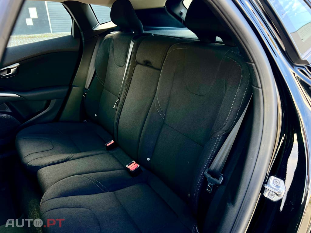 Volvo V40 120