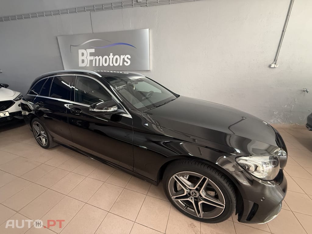 Mercedes-Benz C 300 de AMG Line