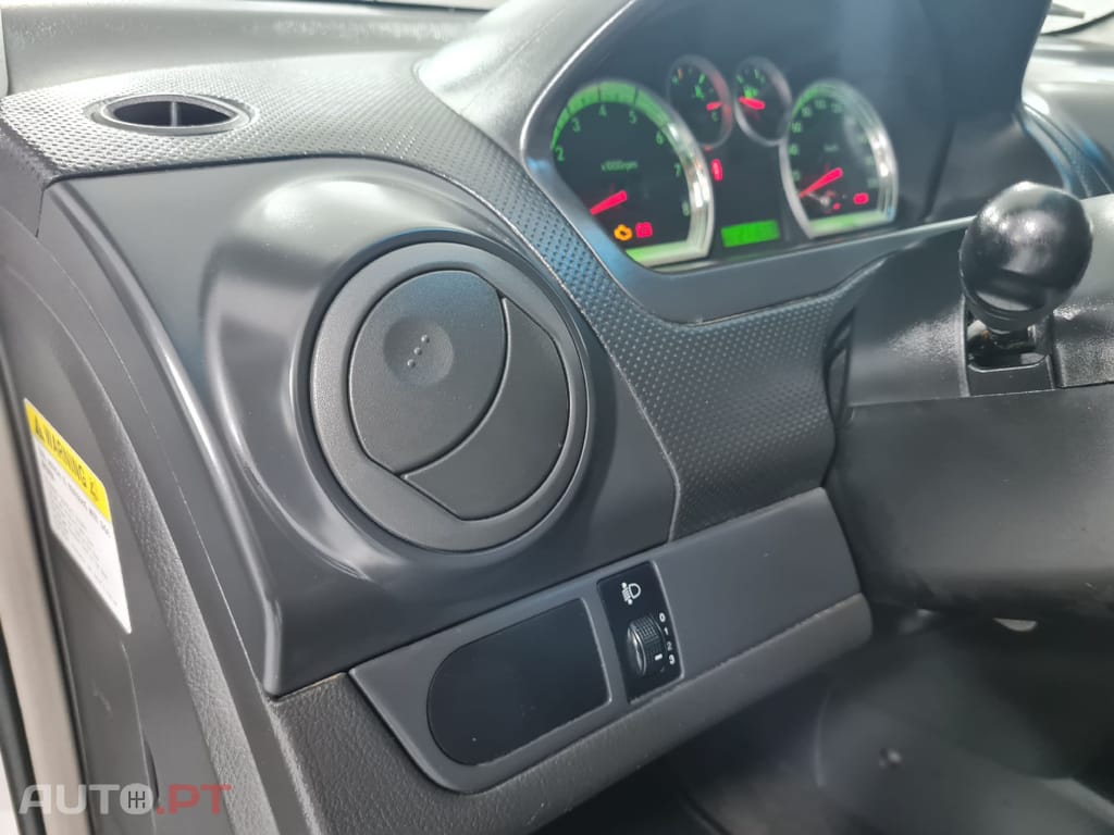 Chevrolet Aveo 1.2 Basis