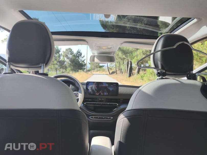 Fiat 500e La Prima