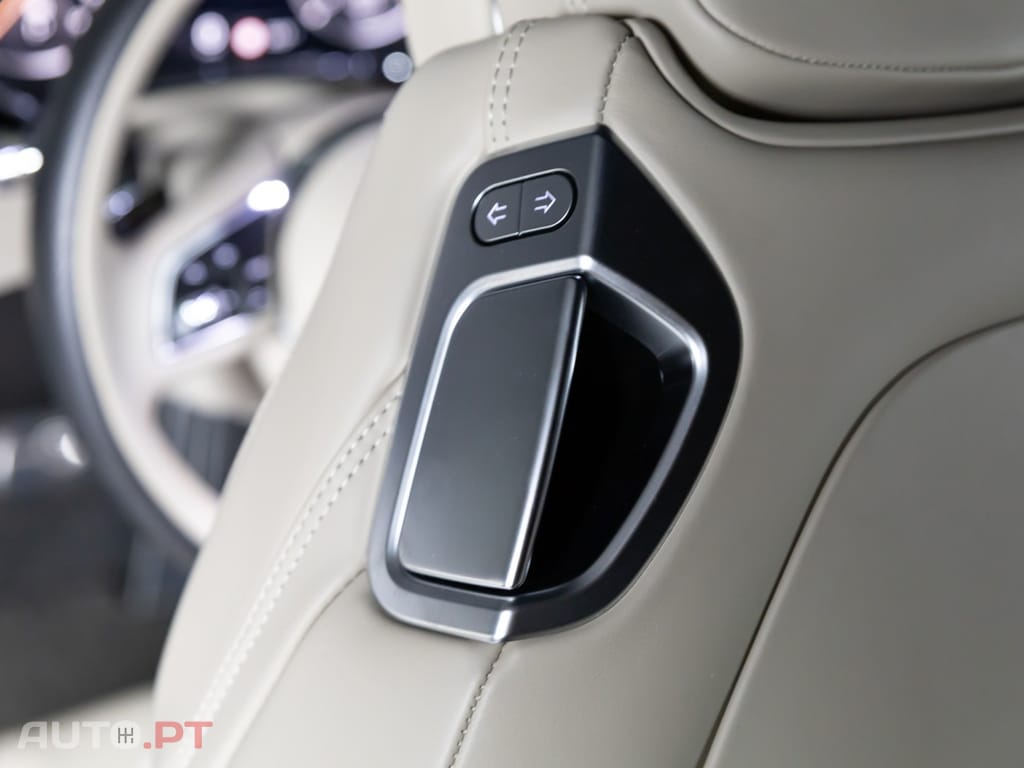 Bentley Continental GT V8