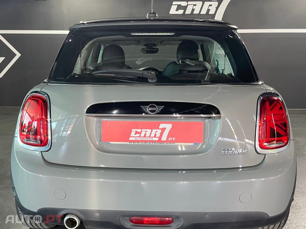 MINI Cooper Outro