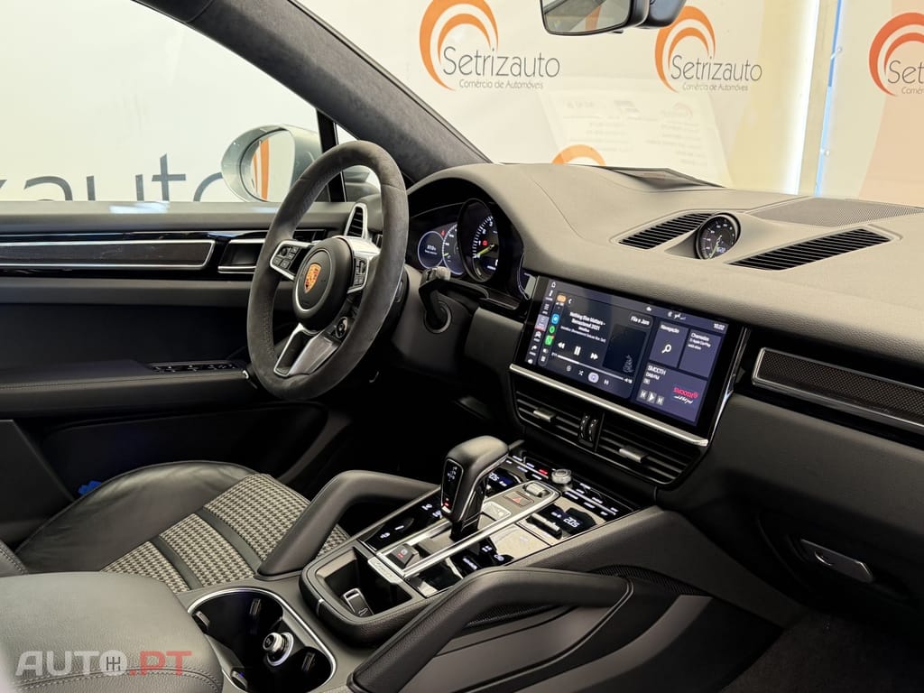 Porsche Cayenne E-Hybrid